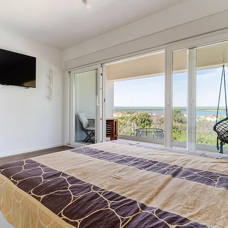 Sea View Villa *