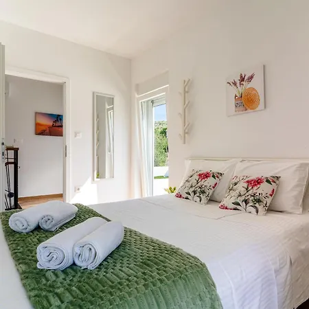 Villa Sea View *